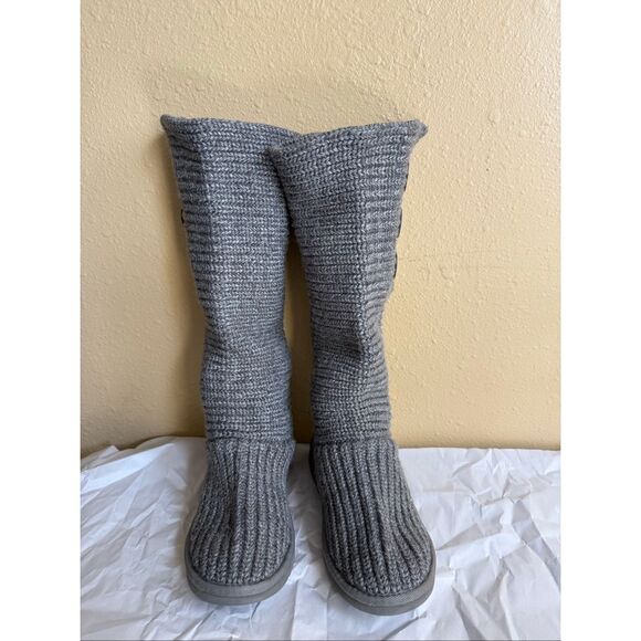 UGG Australia Classic Cardy Triple Button Gray Knit Boots – size 5 - Picture 3 of 9